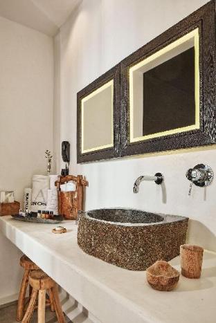 Myconian Utopia Relais & Chateaux,Near Elia Beach,5 star