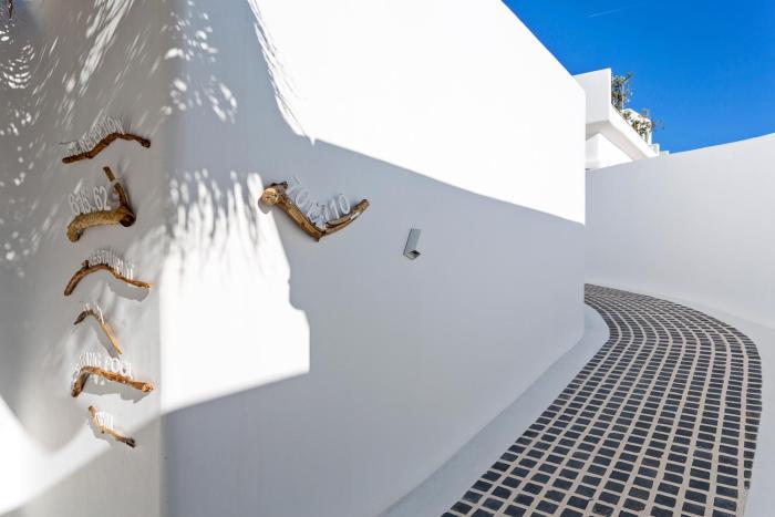 myconian utopia relais and chateaux