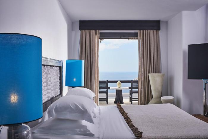 myconian utopia relais and chateaux