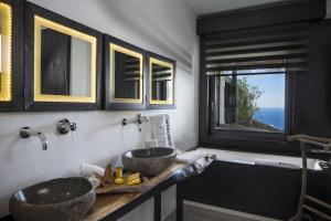 myconian utopia relais and chateaux
