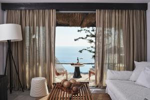 myconian utopia relais and chateaux