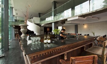 hotel demetria