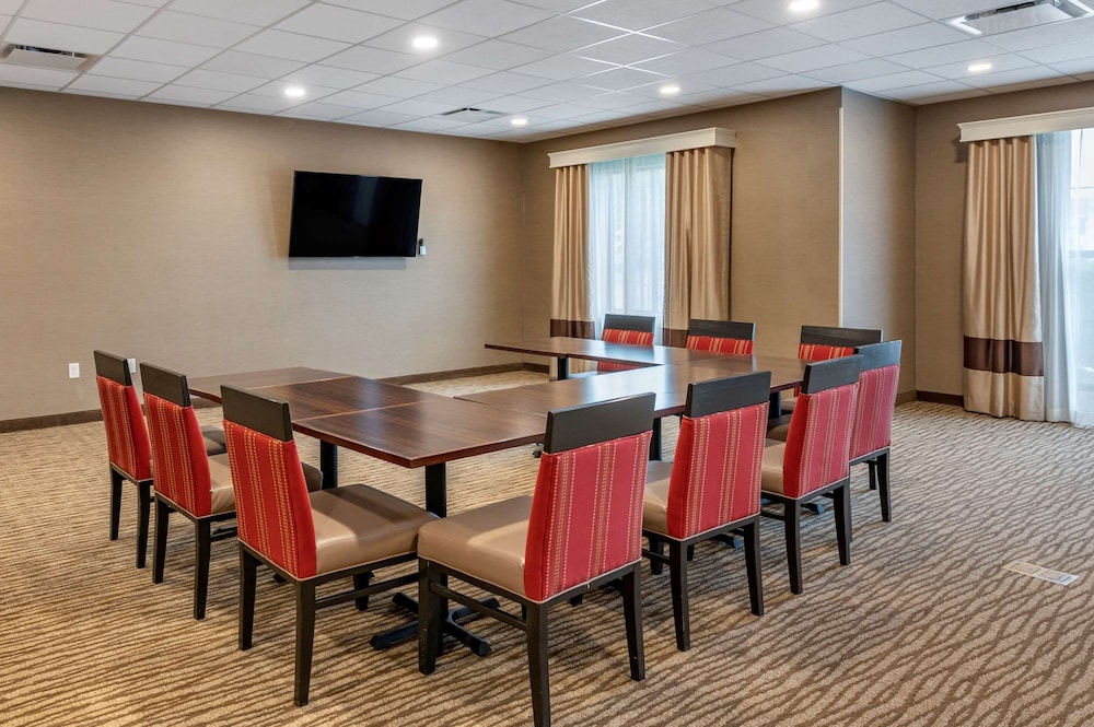 comfort suites columbus airport