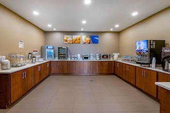 comfort suites columbus airport