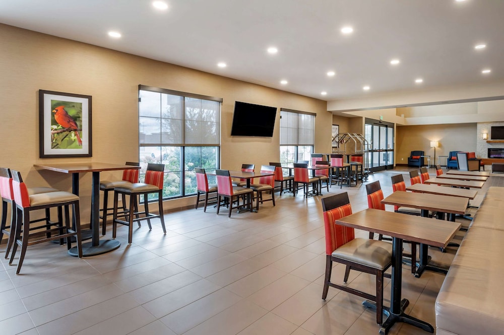 comfort suites columbus airport