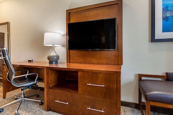 comfort suites columbus airport