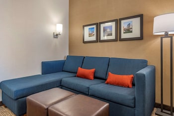 comfort suites columbus airport