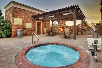 hampton inn vernon