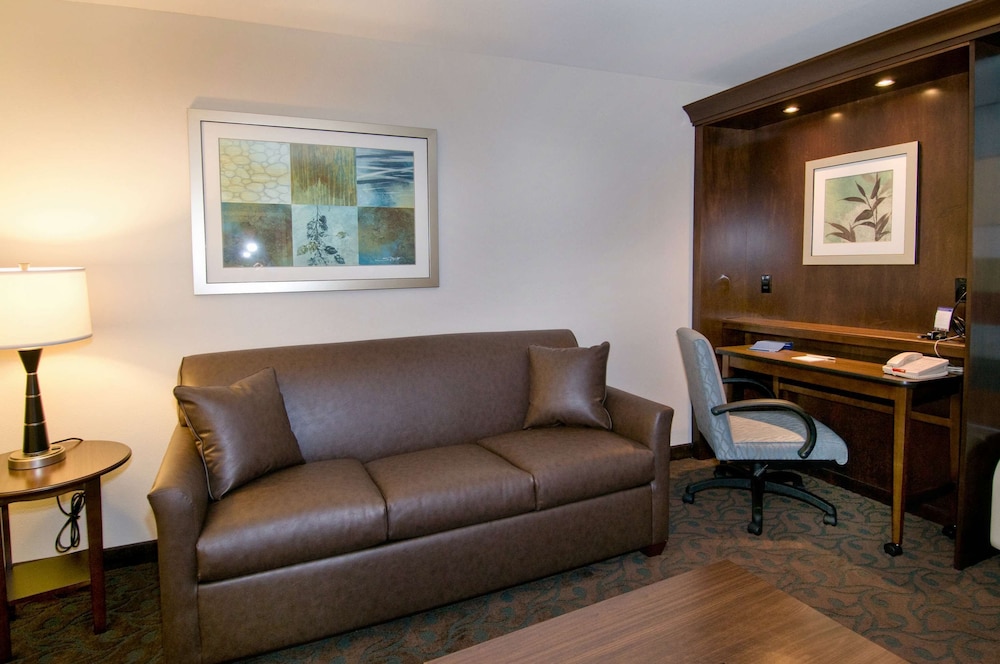 hampton inn pampa