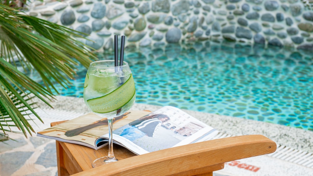 salonika suites