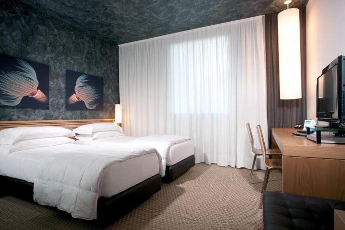 sea art hotel