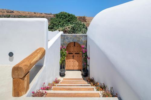 ayama hideaway villa by calm collection