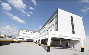 h2 hotel