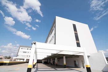 h2 hotel
