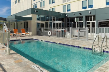 aloft gainesville university area