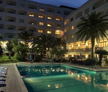 grand hotel don juan