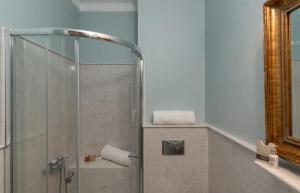 noble suites