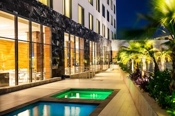 fiesta inn tuxtla fashion mall