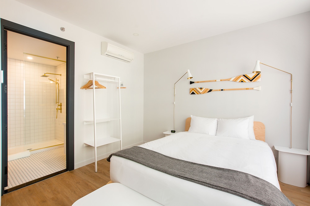 les lofts charest by les lofts vieux quebec