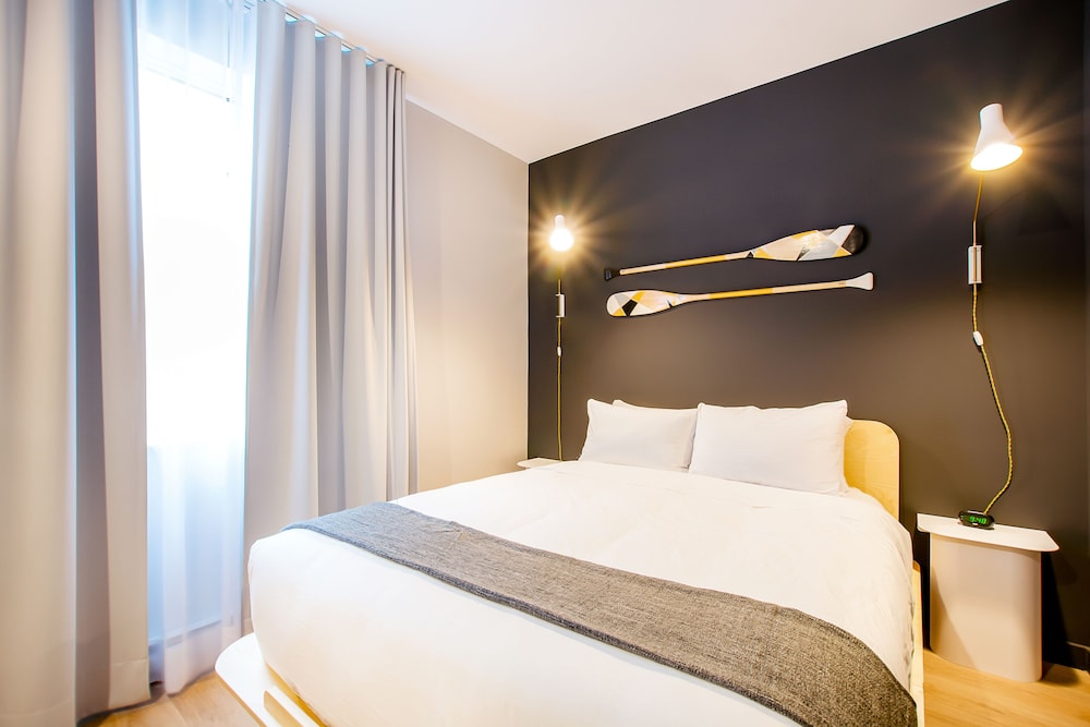les lofts charest by les lofts vieux quebec