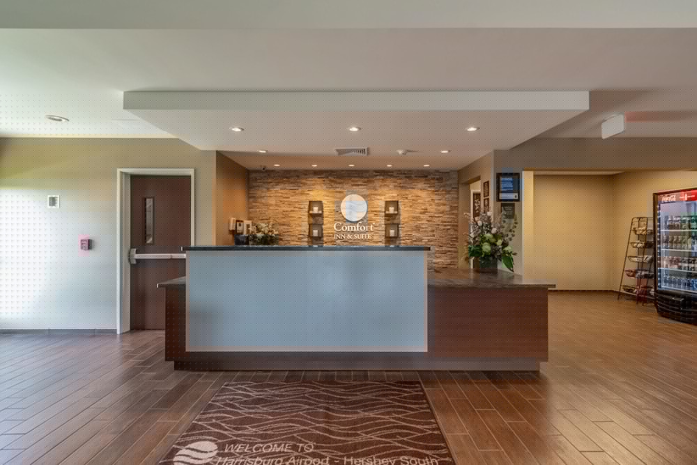 comfort inn and suites harrisburg airport hershe