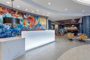 comfort inn and suites harrisburg airport hershe