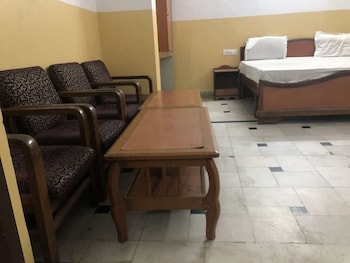 shree chitra residency by avadhesh grou