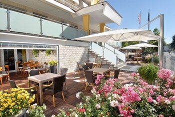 hotel st moritz