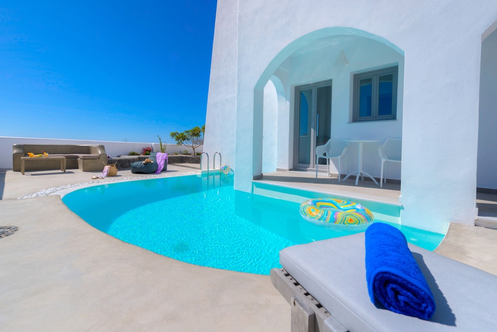 white harmony suites
