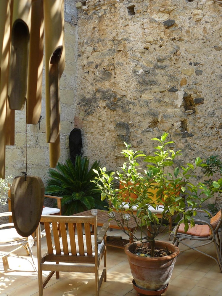 pezenas