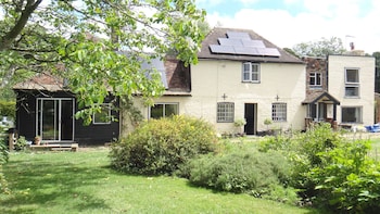 stable lodge