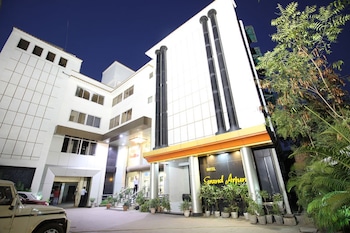 hotel grand arjun