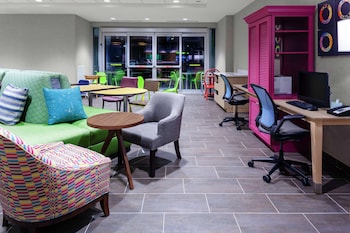 home2 suites by hilton orlando south park