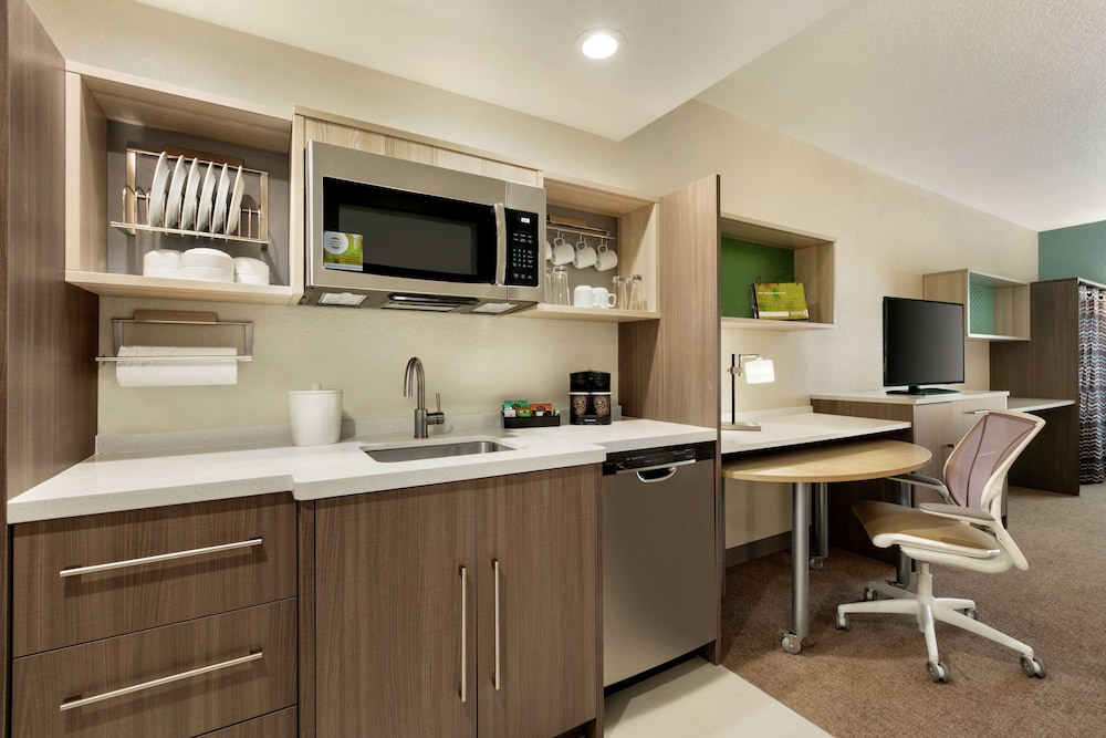 home2 suites by hilton orlando south park