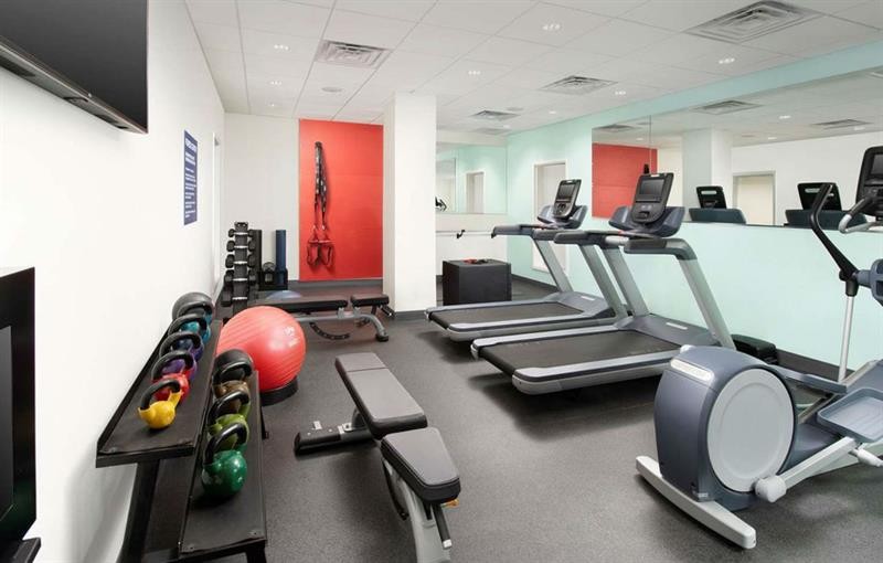 tru by hilton san antonio downtown riverwalk