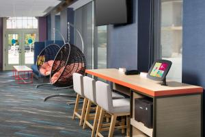 tru by hilton san antonio downtown riverwalk