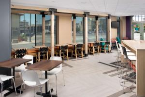 Tru By Hilton San Antonio Downtown Riverwalk,Downtown San Antonio>>Bexar County,3 star