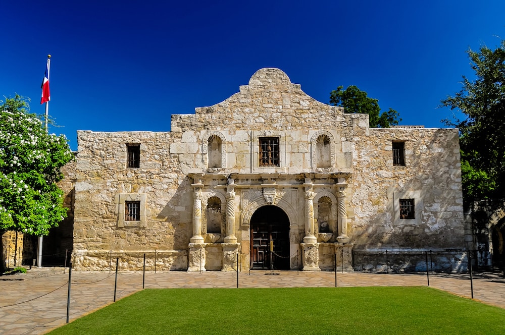 tru by hilton san antonio downtown riverwalk