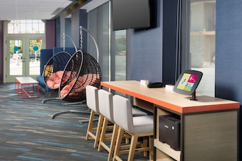 tru by hilton san antonio downtown riverwalk