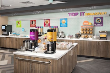 tru by hilton san antonio downtown riverwalk