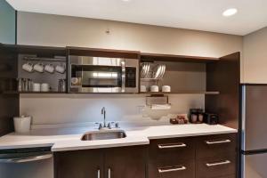 home2 suites by hilton rochester mayo clinic area