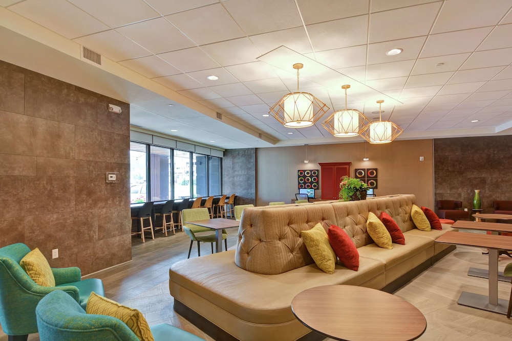 home2 suites by hilton rochester mayo clinic area
