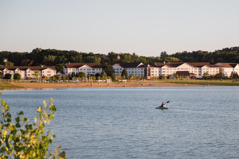 home2 suites by hilton rochester mayo clinic area