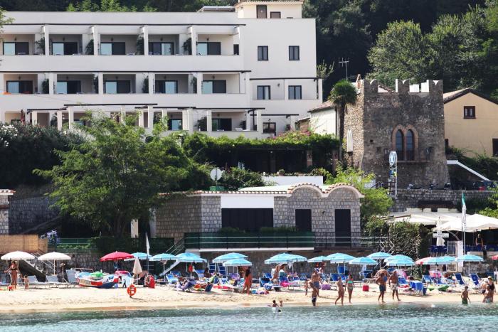 hotel la torre