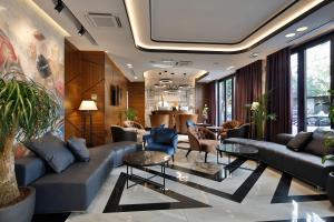 Sky Hotel,Central Serbia>>Belgrade,4 star