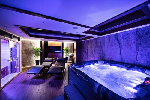sky hotel
