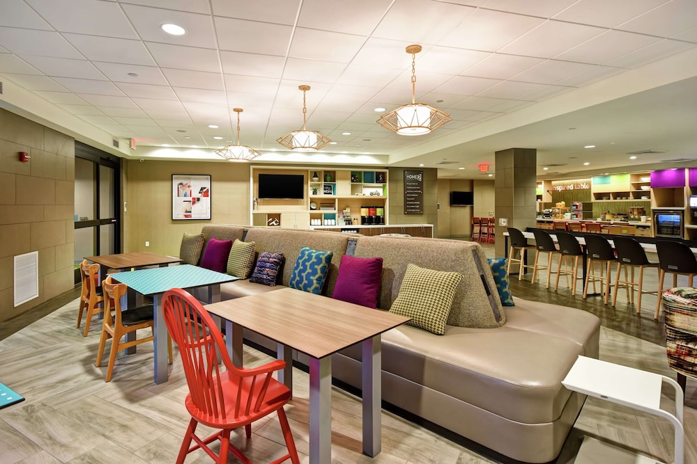 home2 suites by hilton mechanicsburg