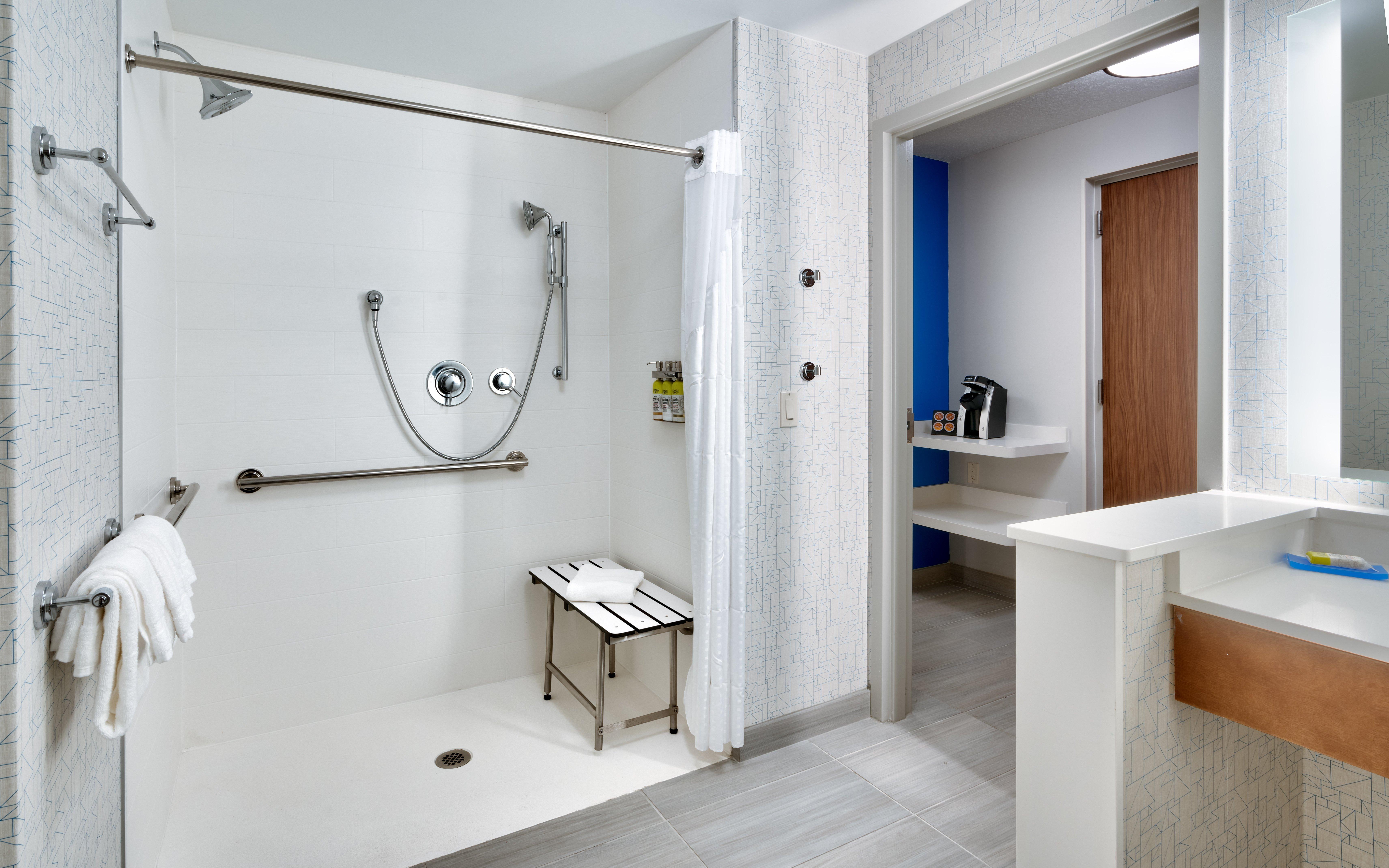 holiday inn express and suites gainesville i 75 an ihg hotel