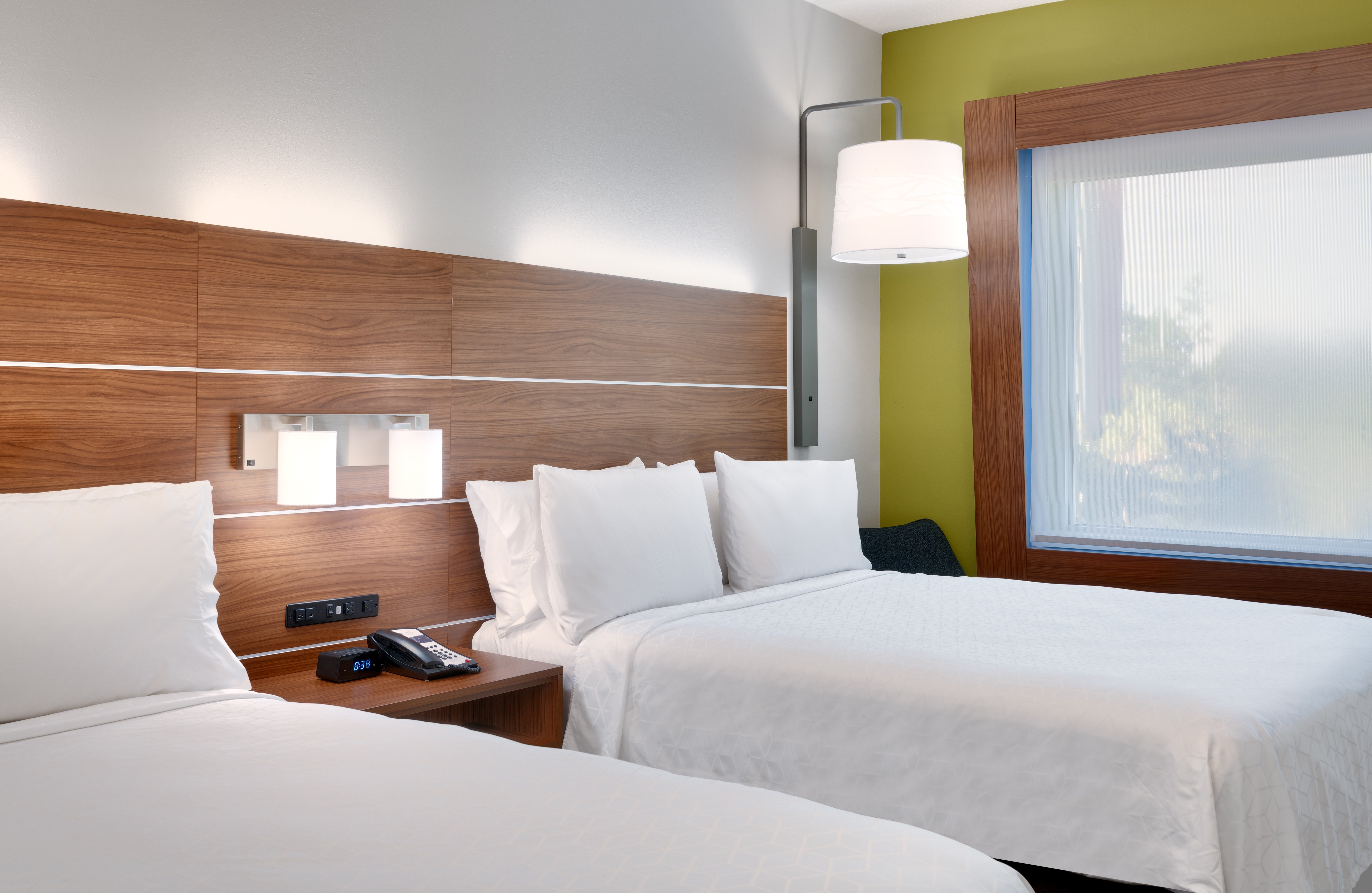 holiday inn express and suites gainesville i 75 an ihg hotel