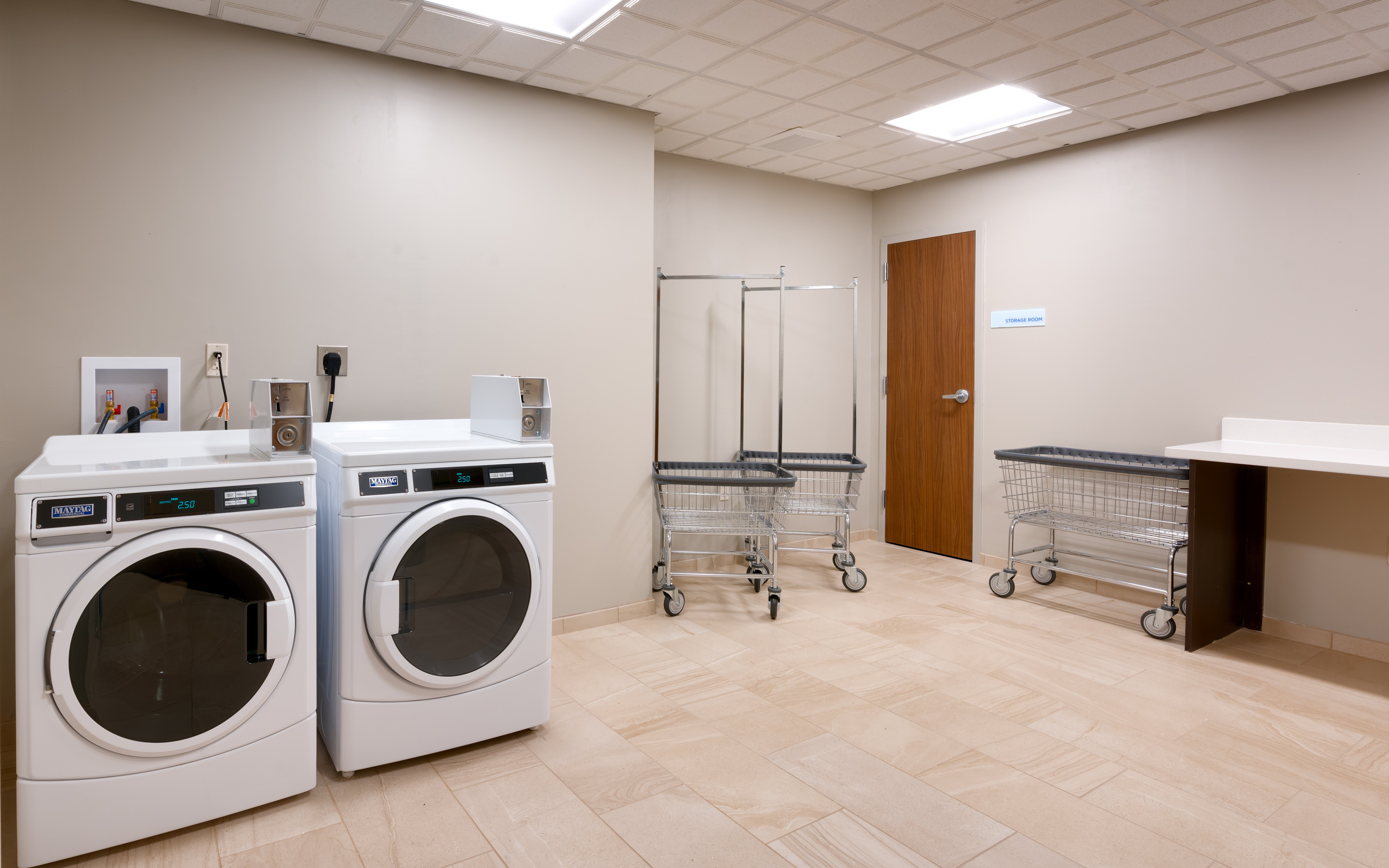 holiday inn express and suites gainesville i 75 an ihg hotel